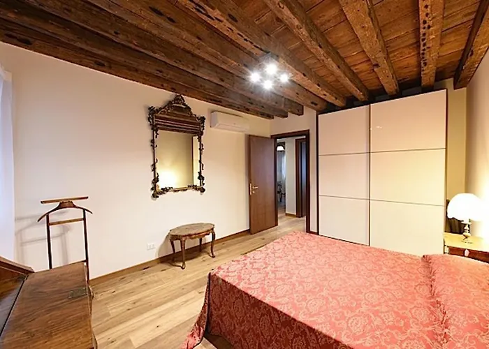 Mercerie E Capitello Appartement *