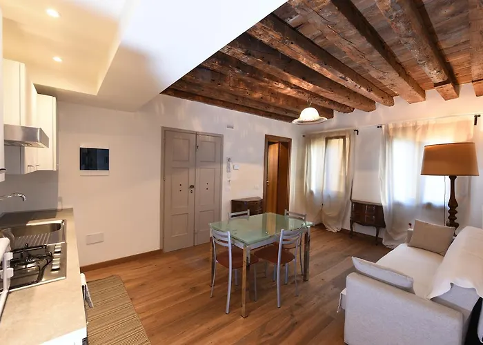 Mercerie E Capitello Apartman *
